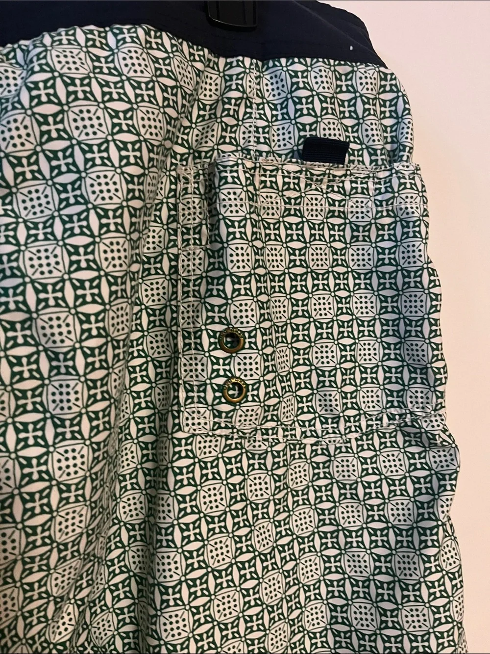 Old Navy Green Geometric Swim Board Shorts with Navy Trim L